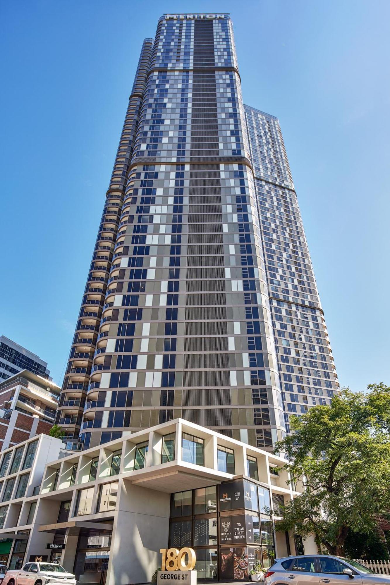 Meriton Suites George Street, Parramatta Sydney Exterior photo